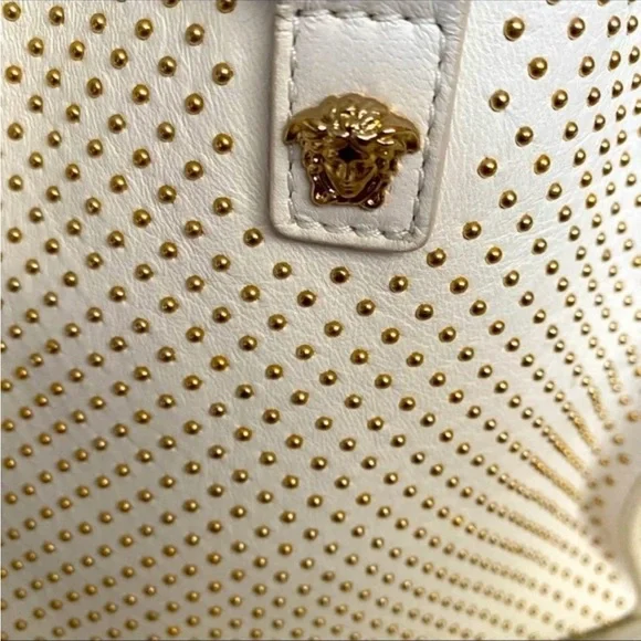 New Medusa ⚜️Versace  Palazzo Large white Studded Leather Shoulder Bag Handbag - Picture 4 of 8